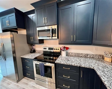 5630 Queener Avenue - Photo Thumbnail 6