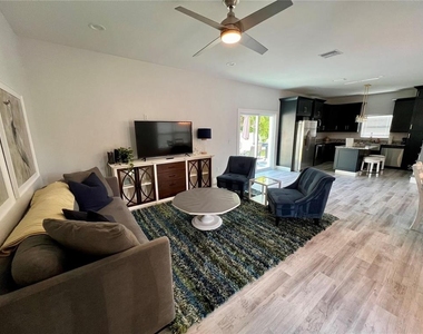 5630 Queener Avenue - Photo Thumbnail 3