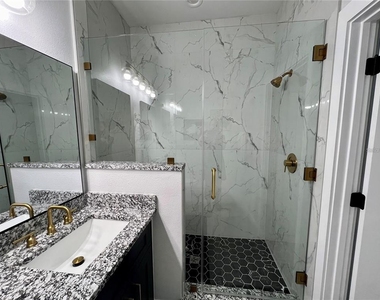 5630 Queener Avenue - Photo Thumbnail 20
