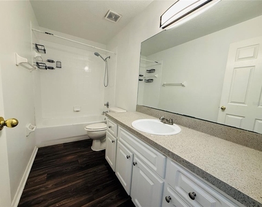 8507 N Hyaleah Road - Photo Thumbnail 13