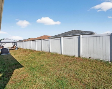11812 Lynmoor Drive - Photo Thumbnail 45