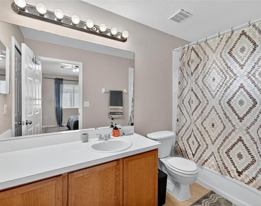 11812 Lynmoor Drive - Photo Thumbnail 21