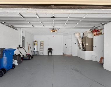 11812 Lynmoor Drive - Photo Thumbnail 44