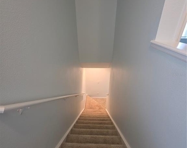 12226 Foxmoor Peak Drive - Photo Thumbnail 9