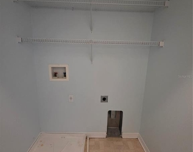 12226 Foxmoor Peak Drive - Photo Thumbnail 13