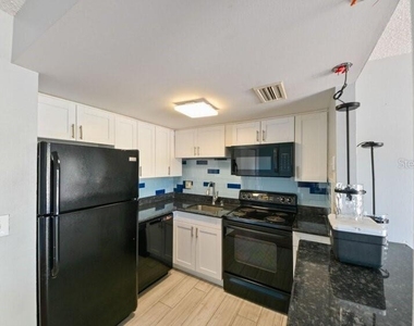 3853 S Lake Drive - Photo Thumbnail 10