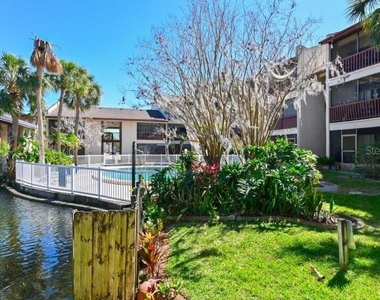3853 S Lake Drive - Photo Thumbnail 18