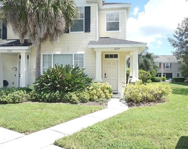 12239 Country White Circle - Photo Thumbnail 16