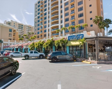 741 Lantana Avenue - Photo Thumbnail 27
