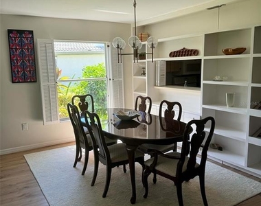 3020 Ringwood Meadow - Photo Thumbnail 4