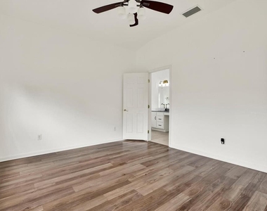 5809 100th Avenue - Photo Thumbnail 21