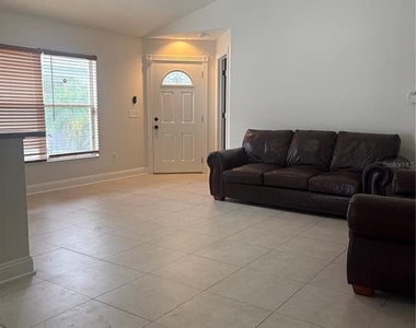 22718 Saint Thomas Circle - Photo Thumbnail 11