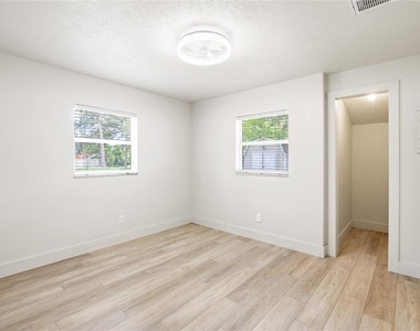 8212 Sunny Vale Place - Photo Thumbnail 26