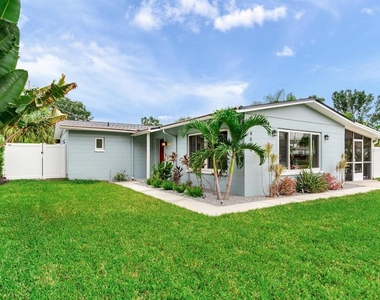 4609 W Hawthorne Road - Photo Thumbnail 48