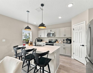 12665 Tannencrest Drive - Photo Thumbnail 8