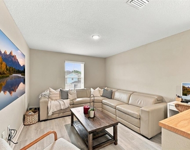 12665 Tannencrest Drive - Photo Thumbnail 16