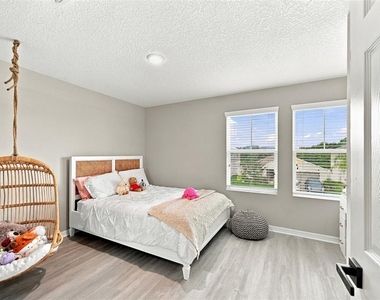 12665 Tannencrest Drive - Photo Thumbnail 22