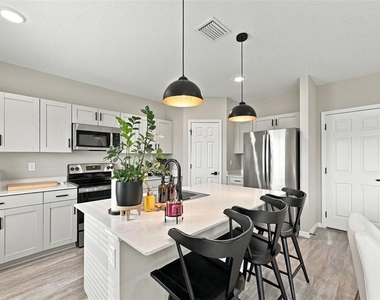 12665 Tannencrest Drive - Photo Thumbnail 9