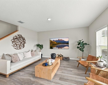12665 Tannencrest Drive - Photo Thumbnail 7