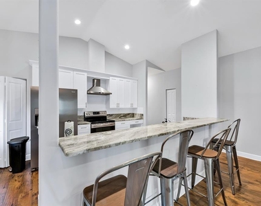 1606 E Ida Street - Photo Thumbnail 10