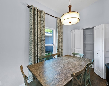 1606 E Ida Street - Photo Thumbnail 8