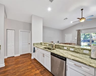 1606 E Ida Street - Photo Thumbnail 13