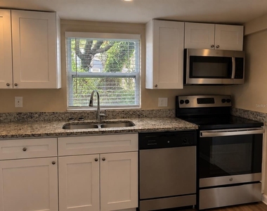 1720 Granville Court S - Photo Thumbnail 1