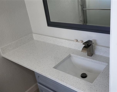 11301 Waveland Way - Photo Thumbnail 14