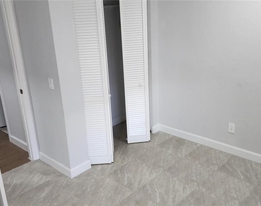 11301 Waveland Way - Photo Thumbnail 28