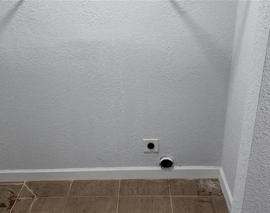 11301 Waveland Way - Photo Thumbnail 27