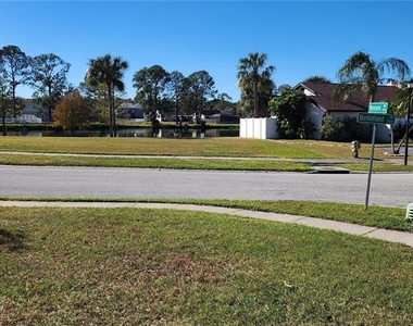 11301 Waveland Way - Photo Thumbnail 36