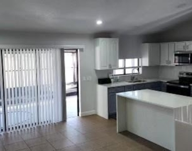 11301 Waveland Way - Photo Thumbnail 37
