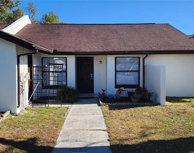 11301 Waveland Way - Photo Thumbnail 9