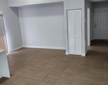 11301 Waveland Way - Photo Thumbnail 31