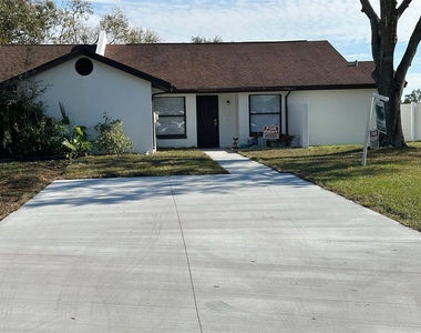 11301 Waveland Way - Photo Thumbnail 12
