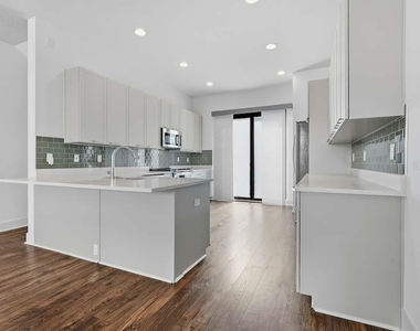 4810 W Mcelroy Avenue - Photo Thumbnail 16