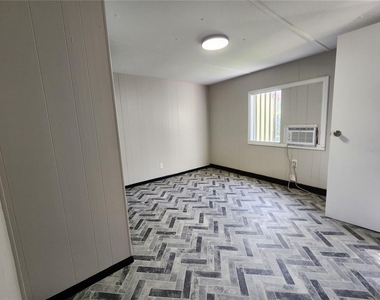 14851 Dade Street - Photo Thumbnail 13