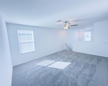 11773 Radiant Shore Loop - Photo Thumbnail 36