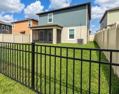 11773 Radiant Shore Loop - Photo Thumbnail 28