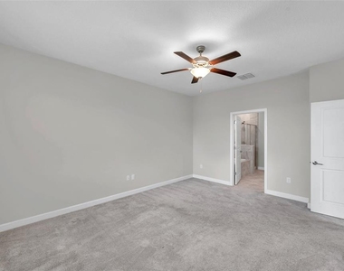11412 Freshwater Ridge Drive - Photo Thumbnail 33