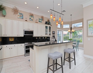 5011 Sandy Brook Circle - Photo Thumbnail 61