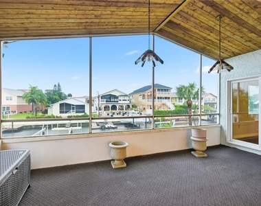6225 Bayside Drive - Photo Thumbnail 34