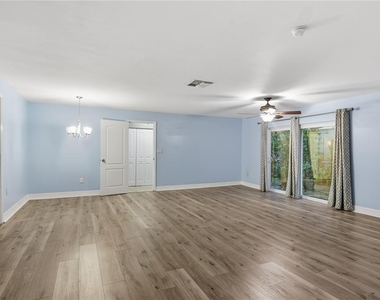 6225 Bayside Drive - Photo Thumbnail 43