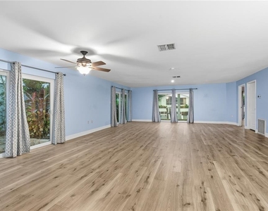 6225 Bayside Drive - Photo Thumbnail 38