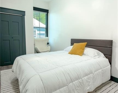 407 E Palm Avenue - Photo Thumbnail 18