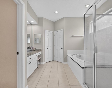12419 Riverglen Drive - Photo Thumbnail 42