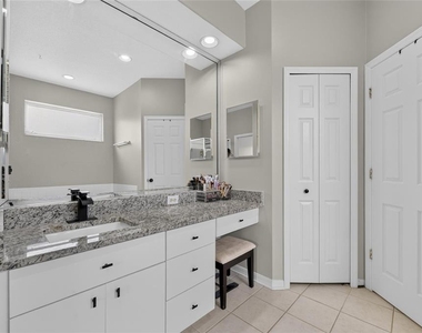 12419 Riverglen Drive - Photo Thumbnail 43