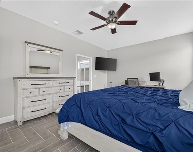 12419 Riverglen Drive - Photo Thumbnail 39