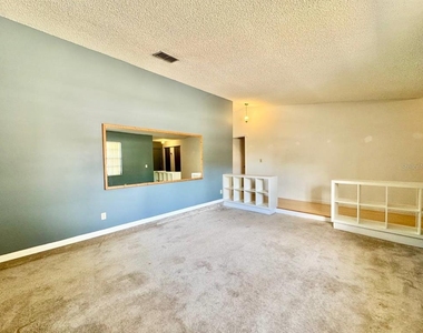 3195 Chamblee Lane - Photo Thumbnail 16