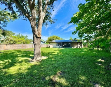 3195 Chamblee Lane - Photo Thumbnail 34